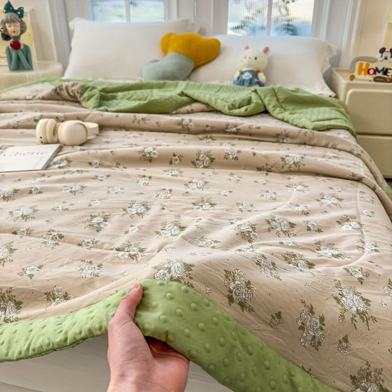 Summer Blanket Lightweight Breathable Floral Print