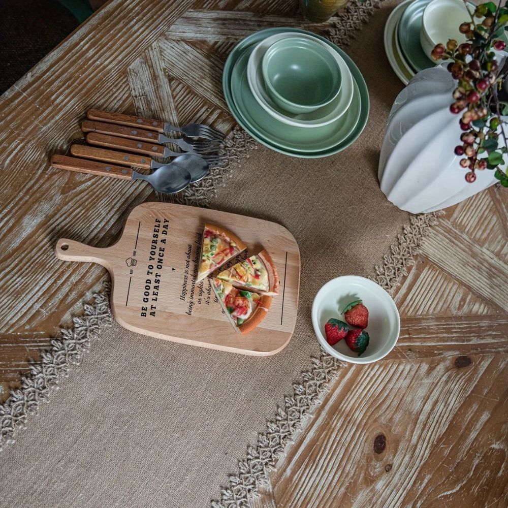 Table Runner Natural Jute Tassel Or Lace Edge