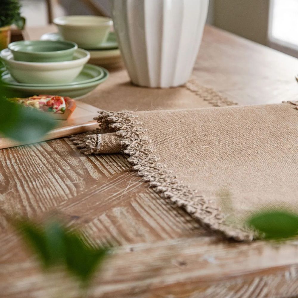 Table Runner Natural Jute Tassel Or Lace Edge