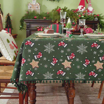 Tablecloth Festive Snowflakes & Stockings Multiple Sizes