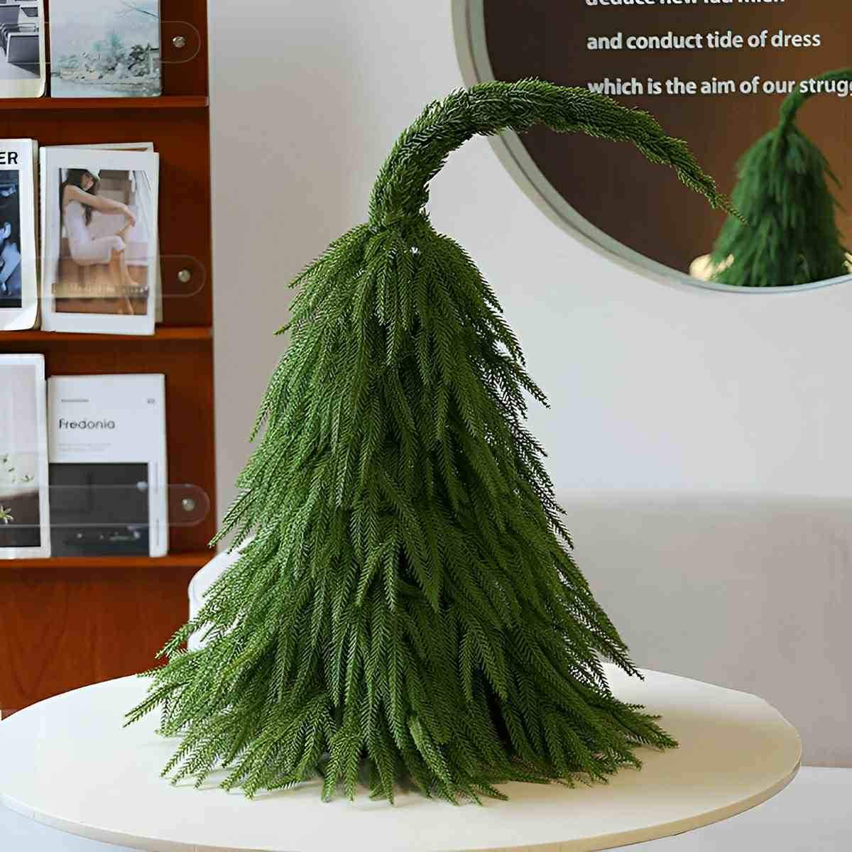 Tabletop Christmas Tree Realistic PE Compact Three Sizes