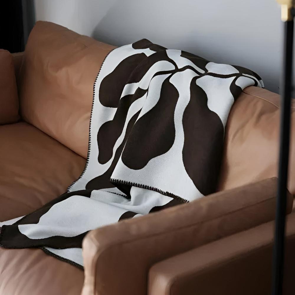 Throw Blanket Acrylic Abstract Pattern 51 x 71 Inches