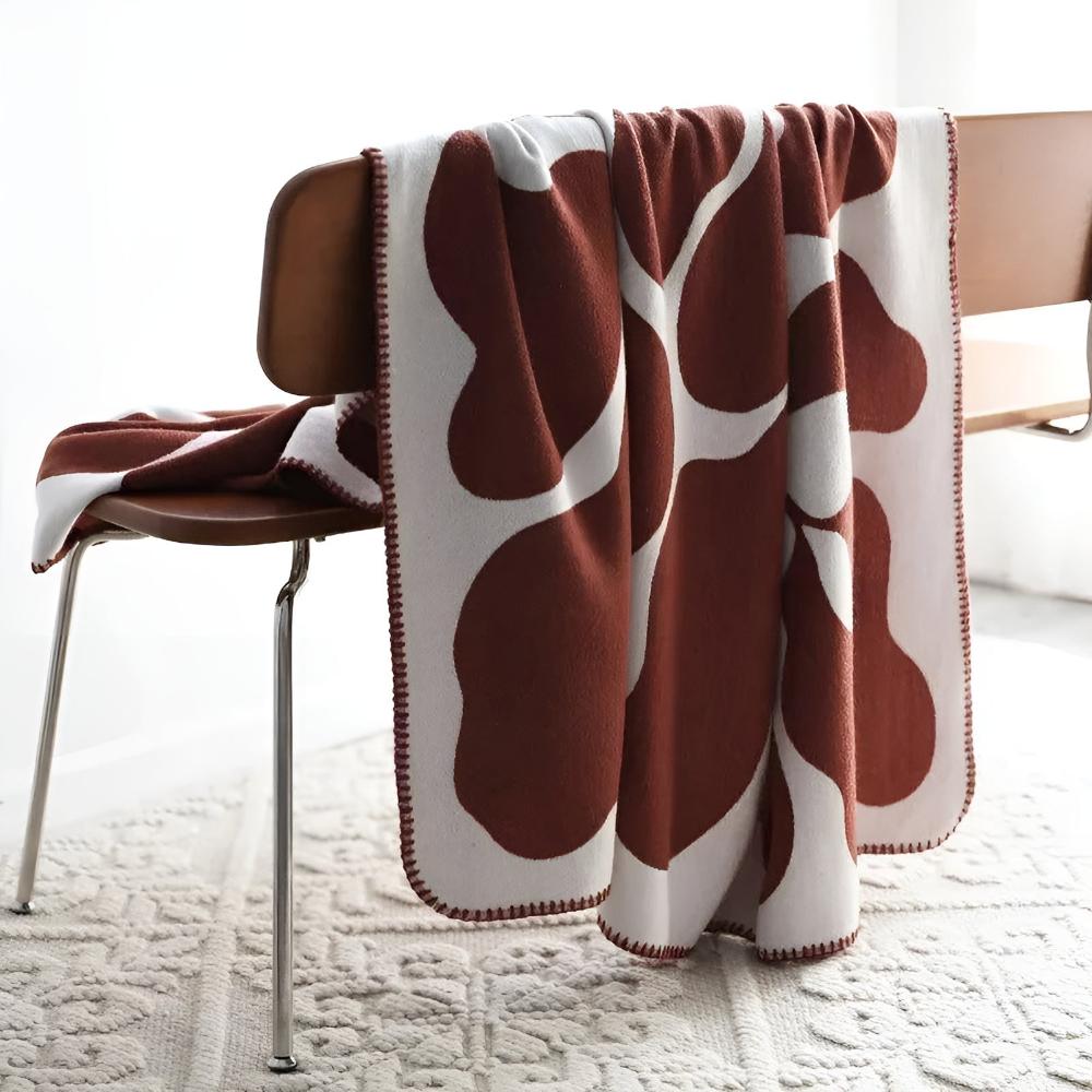 Throw Blanket Acrylic Abstract Pattern 51 x 71 Inches