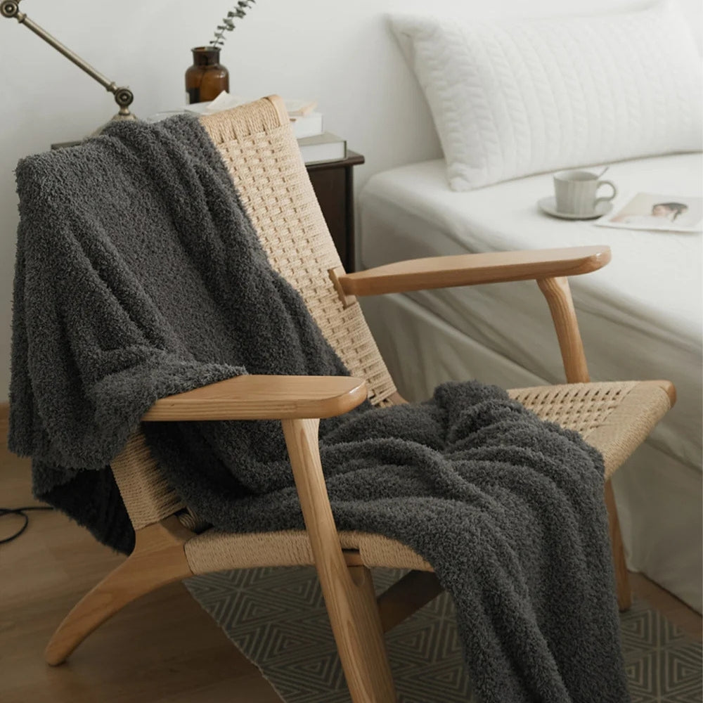 Throw Blanket Half-Velvet Microfiber Pilling-Resistant