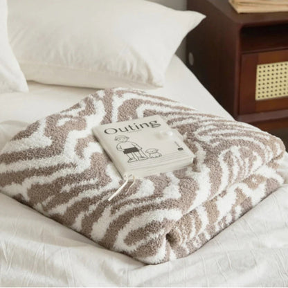 Throw Blanket Knitted Zebra Pattern Half Velvet Microfiber