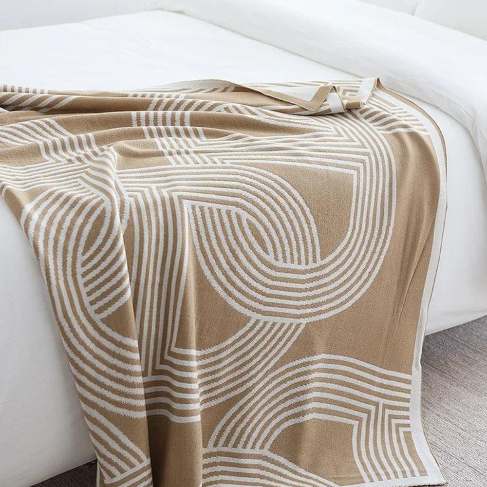 Throw Blanket Reversible Geometric Ultra-Soft Microfiber