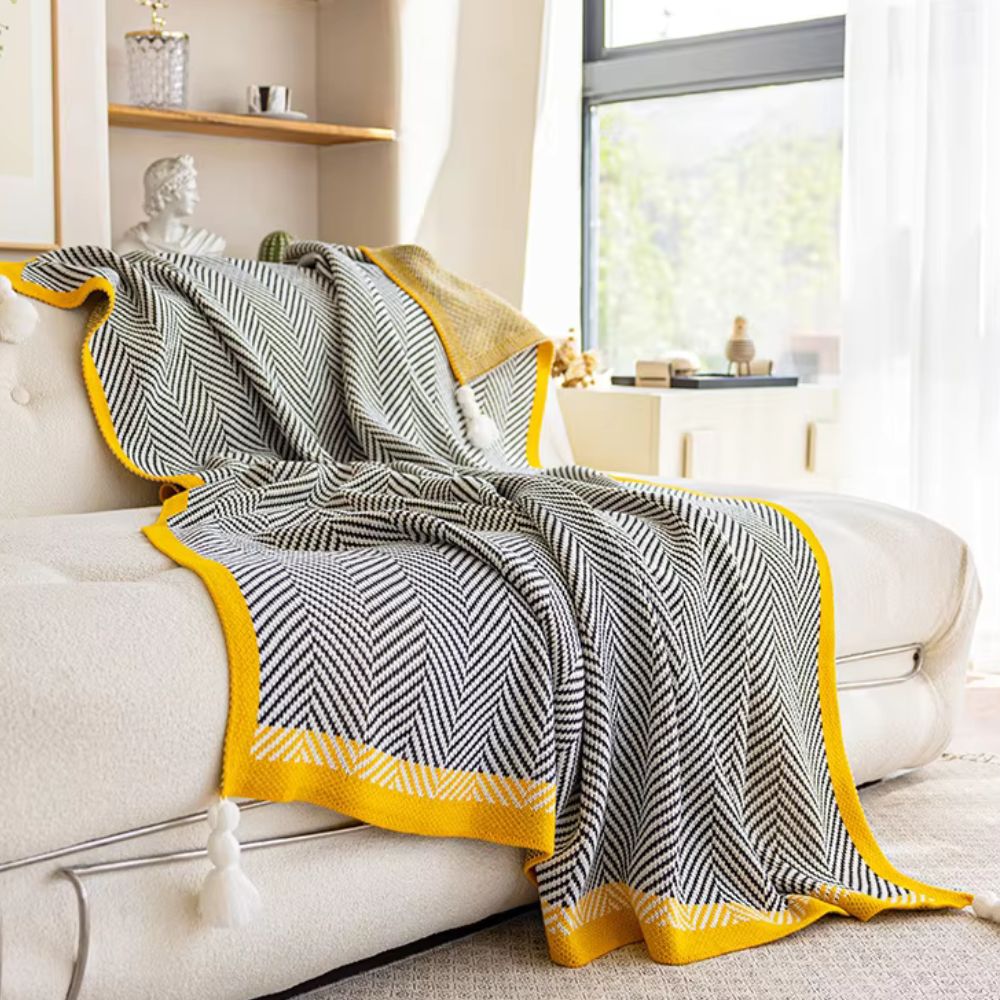 Throw Blanket Ultra-Soft Acrylic Lightweight & Machine Washable