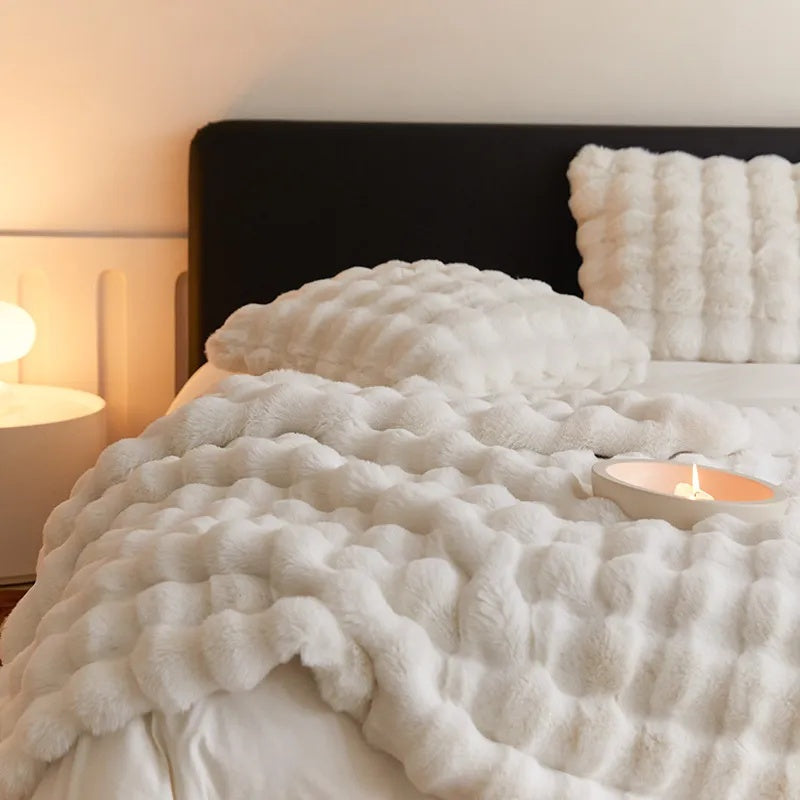 Throw Blanket Ultra-Soft Faux Fur Double-Lined
