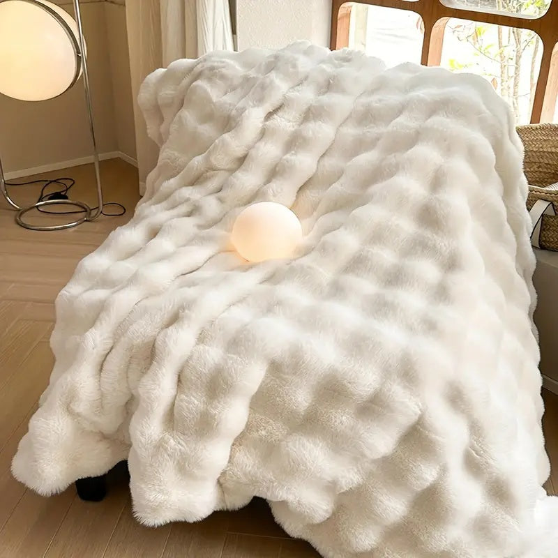 Throw Blanket Ultra-Soft Faux Fur Double-Lined