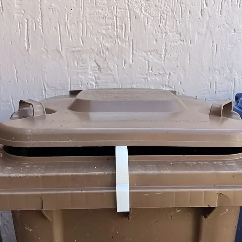 Trash Bin Ventilation Clip Airflow Odor Reducing