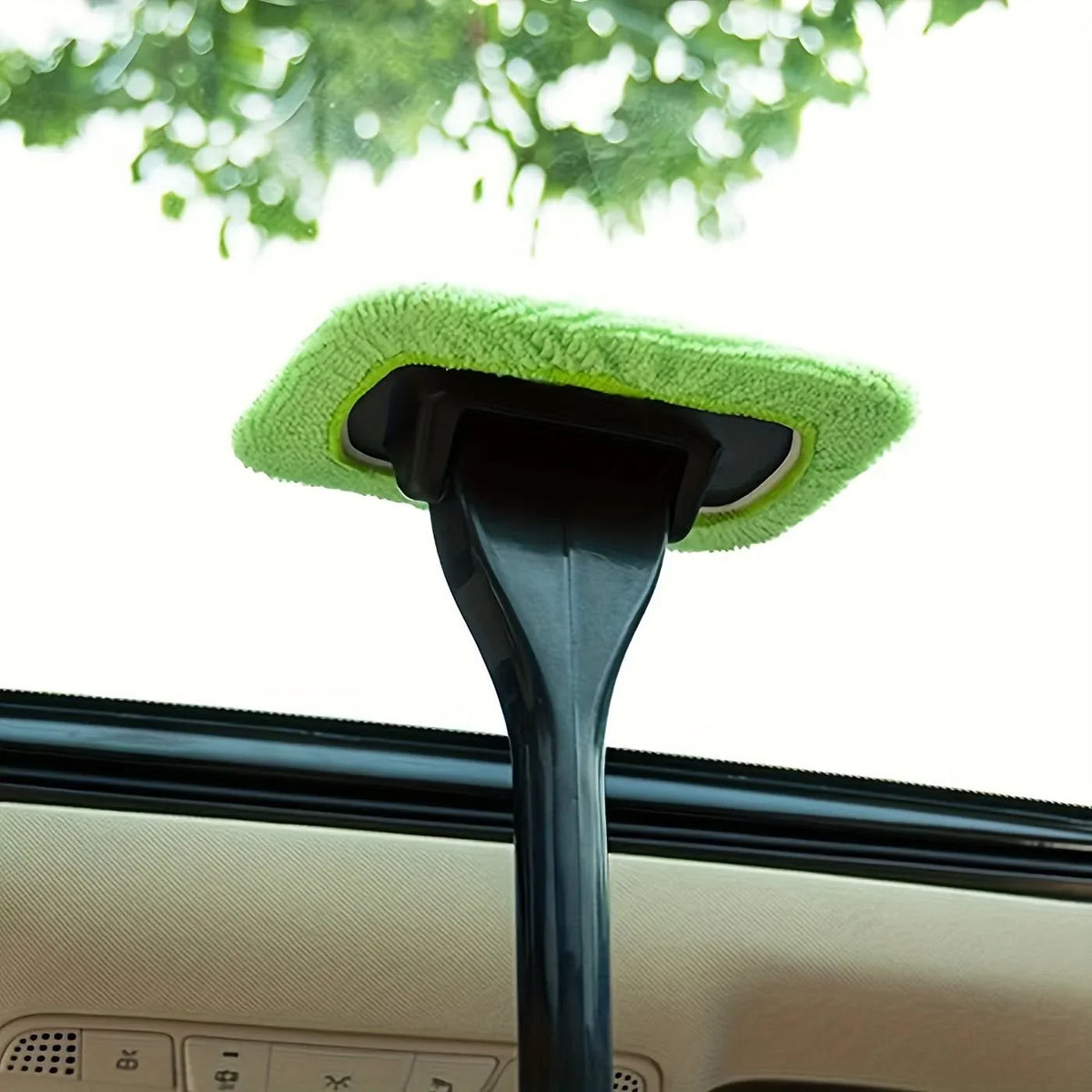 Windshield Cleaning Brush Microfiber Streak-Free Ergonomic Handle