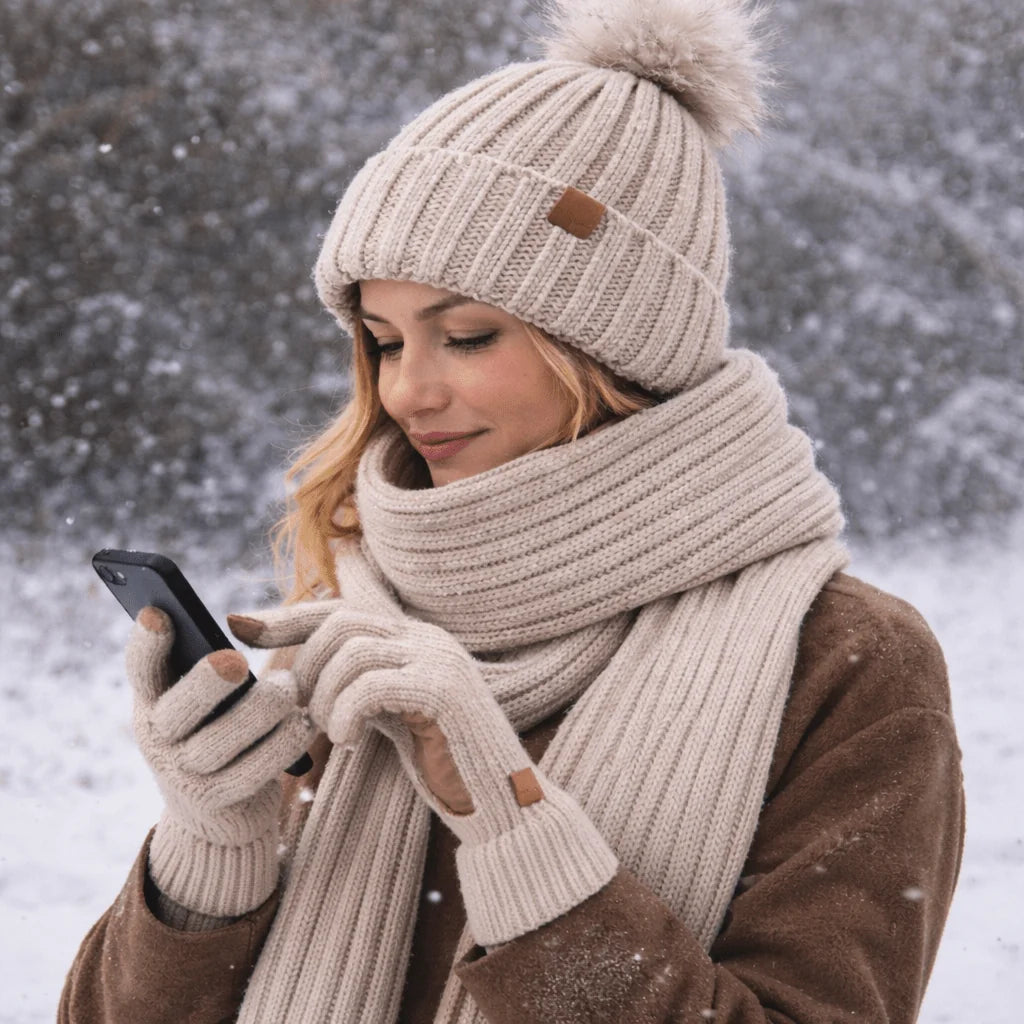 Winter Accessories Set Soft Knit Touchscreen Gloves 3-Piece