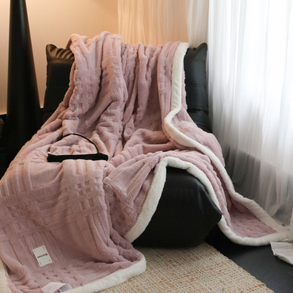 Winter Blanket Three-Dimensional Jacquard Plush Microfiber Machine Washable