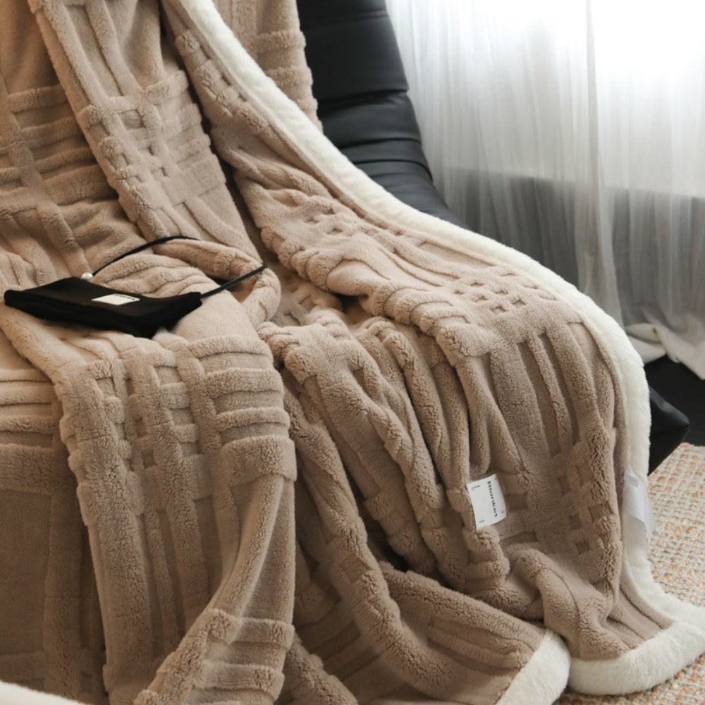 Winter Blanket Three-Dimensional Jacquard Plush Microfiber Machine Washable