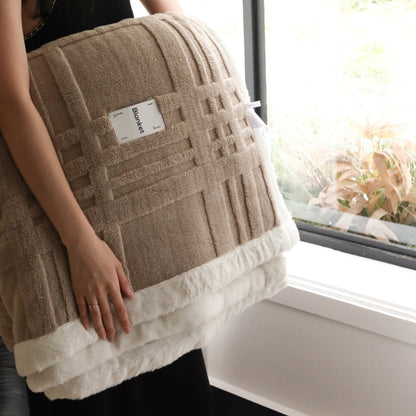 Winter Blanket Three-Dimensional Jacquard Plush Microfiber Machine Washable