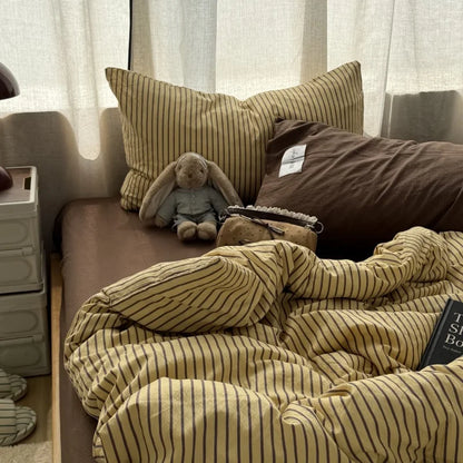 Tranquil Stripe Bedding Set for Year-Round Comfort