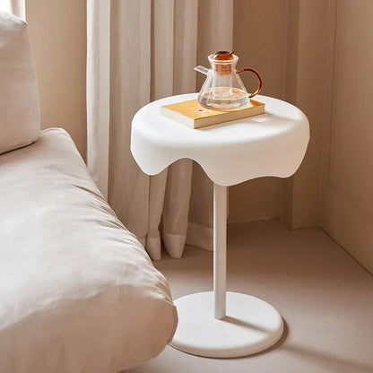 Elegant Compact Side Table for Living Spaces – Stylish Utility