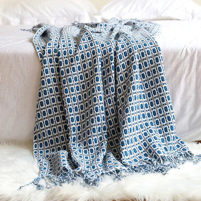 Cozy Chic Knitted Throw Blanket for Ultimate Comfort
