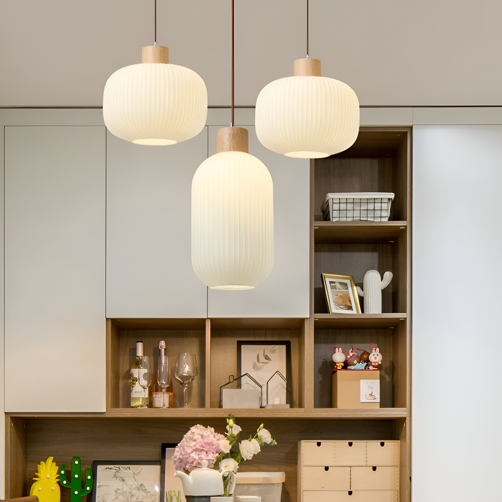 Chic Pendant Light with Textured Glass Shade – Perfect for Any Room