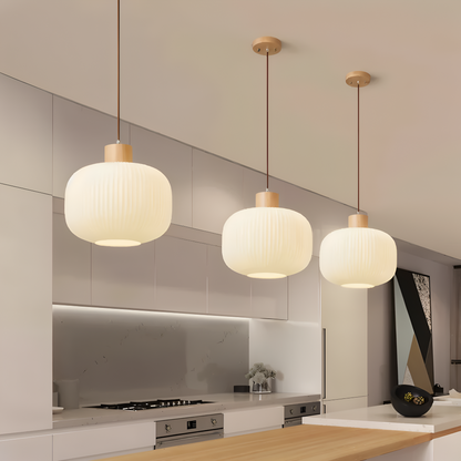 Chic Pendant Light with Textured Glass Shade – Perfect for Any Room