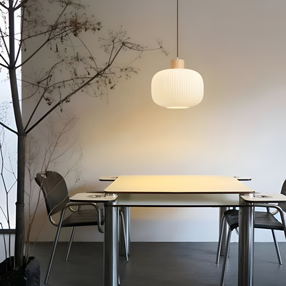 Chic Pendant Light with Textured Glass Shade – Perfect for Any Room