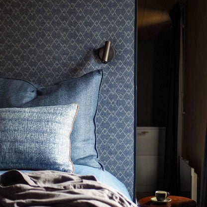 Versatile Adjustable Metal Wall Lamp for Reading & Ambiance