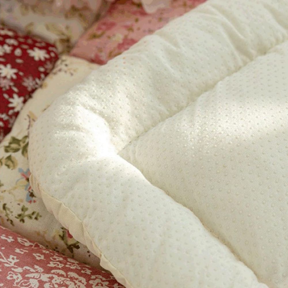 Elegant Floral Microfiber Sofa Protector for Cozy Living