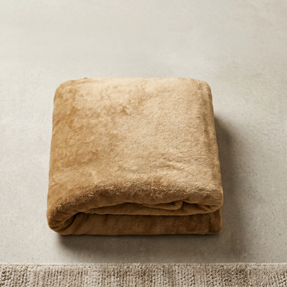 Cozy Wearable Blanket for Comfort and Warmth