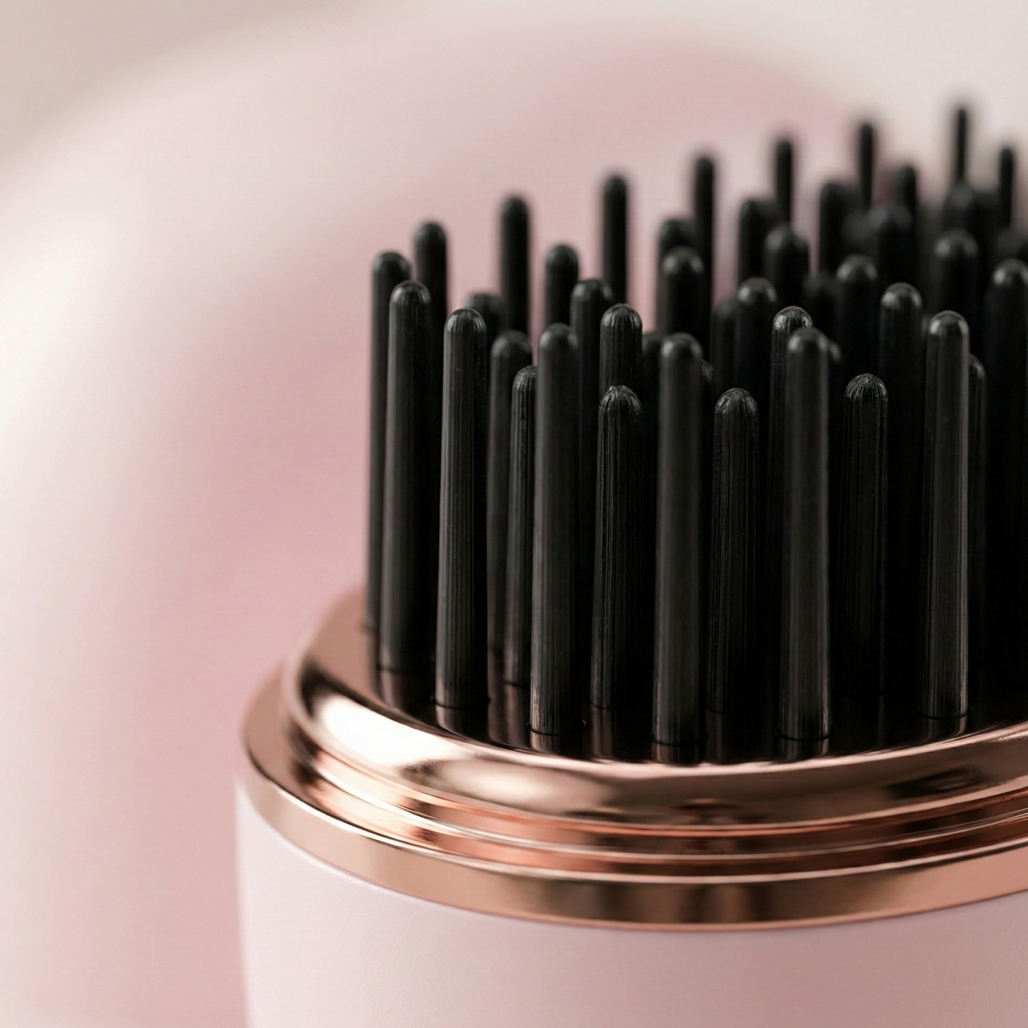 Smoothing Brush for a Dewy Finish