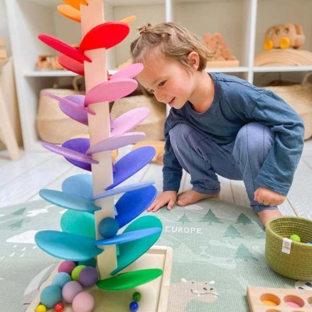 Wooden Sound Tower for Enhanced Audio Experience