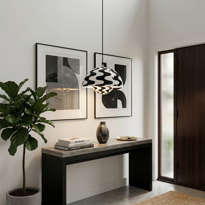Stylish Pendant Light - Adaptable Mid-Century Inspired Design