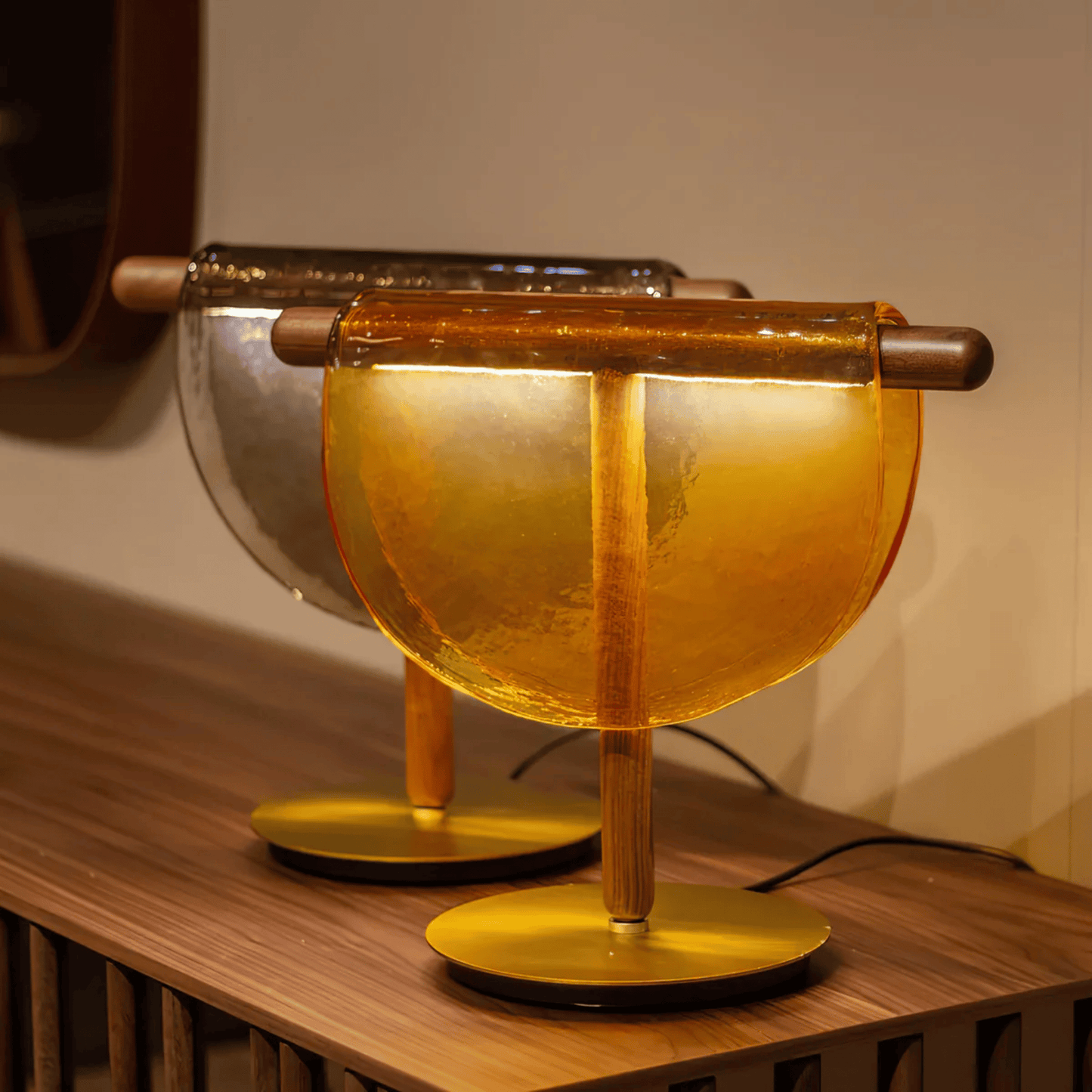Stylish Amber Radiance Table Lamp for Contemporary Homes