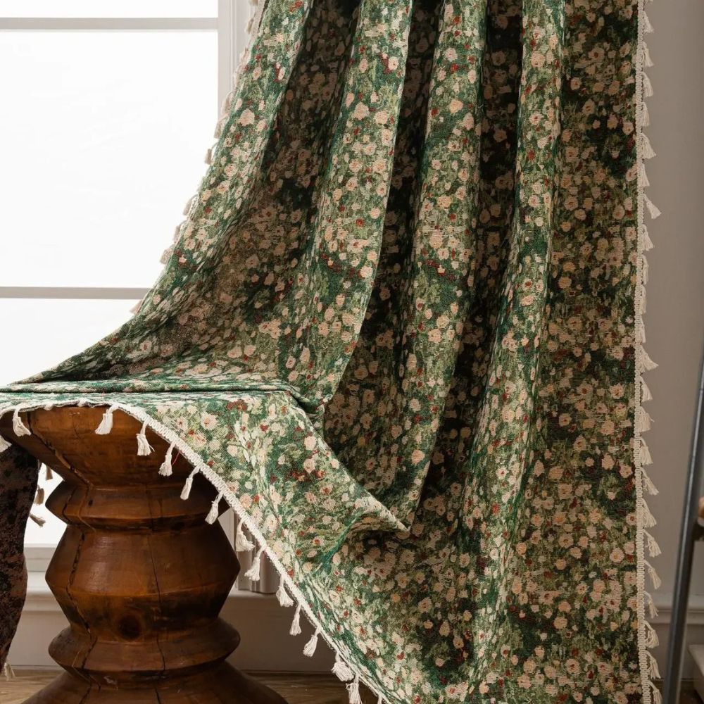 Charming Floral Tassel Curtain for Cozy Interiors