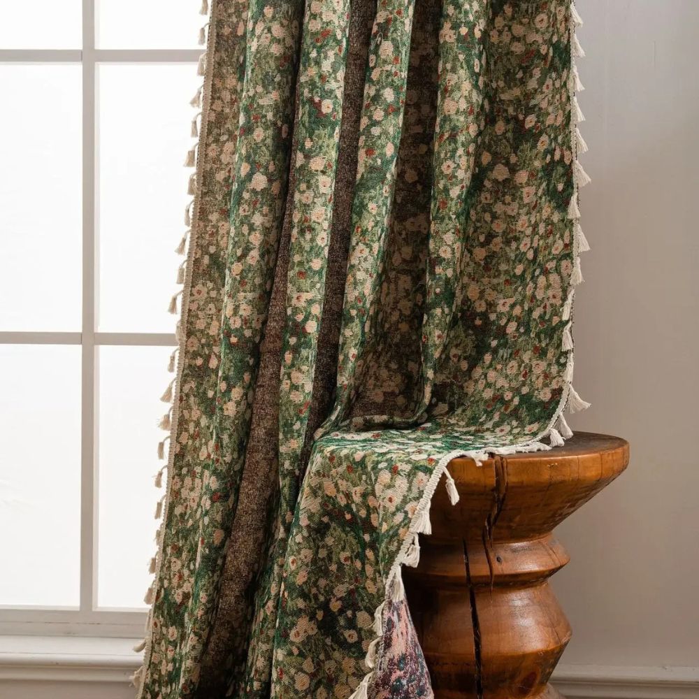 Charming Floral Tassel Curtain for Cozy Interiors