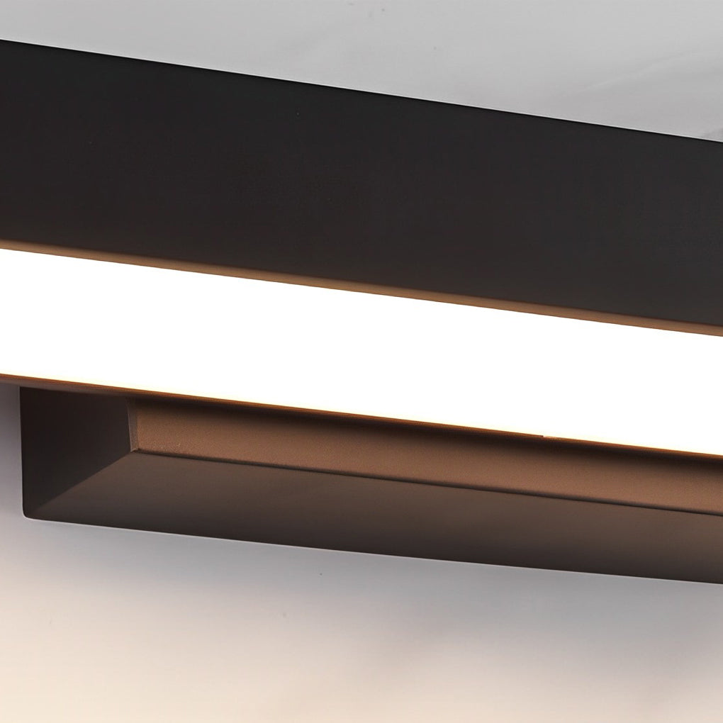 Smart LED Outdoor Wall Light with Motion Sensor – Black
