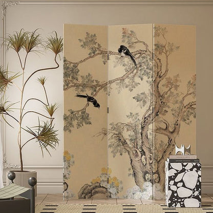 Elegant Folding Screen with Nature-Inspired Artwork