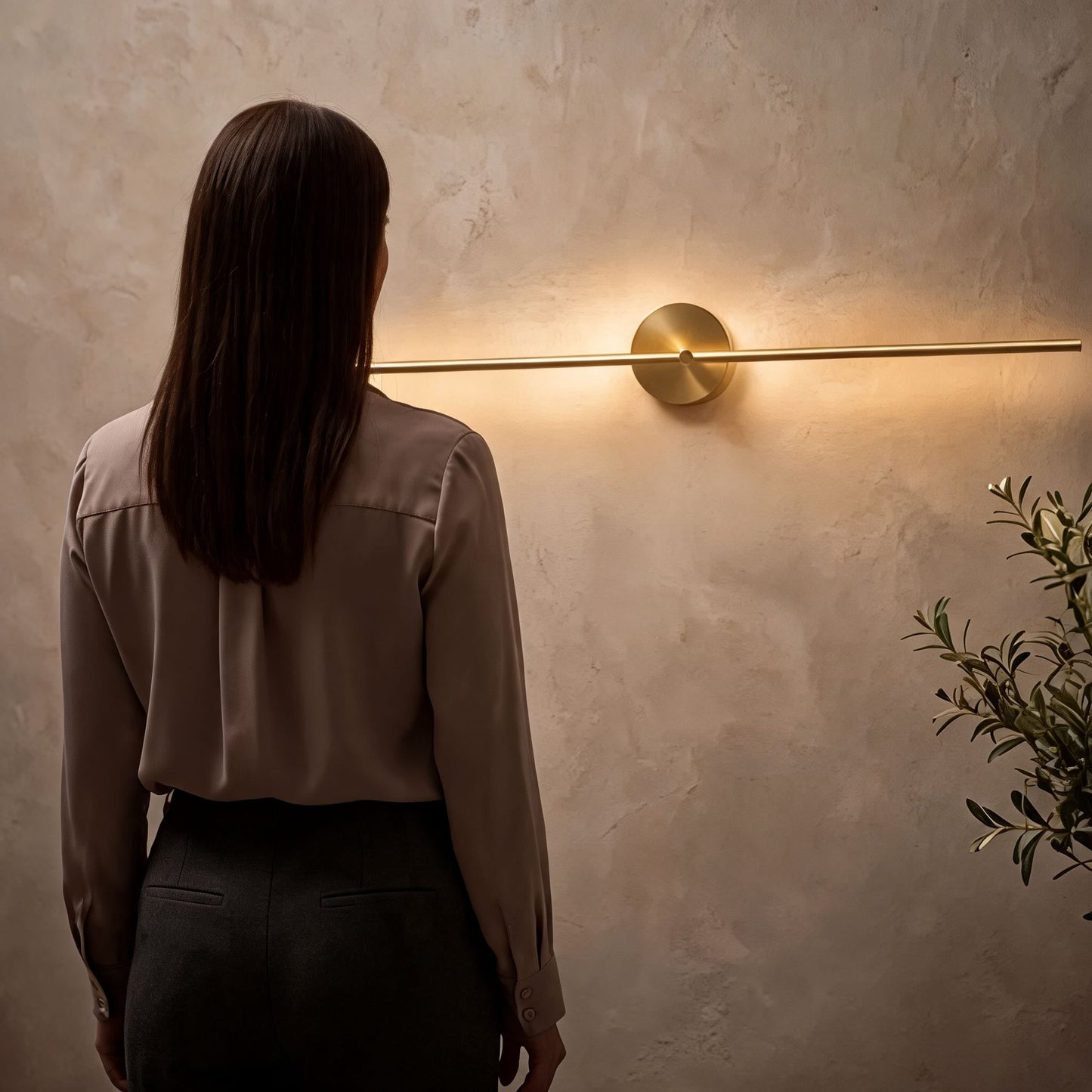 Adjustable LED Wall Sconce for Custom Lighting Ambiance