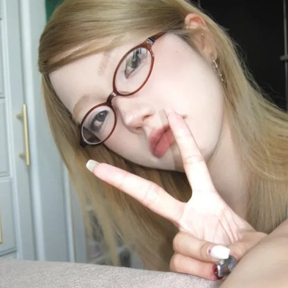 Retro Small Frame Sunglasses Inspired by Y2K Style