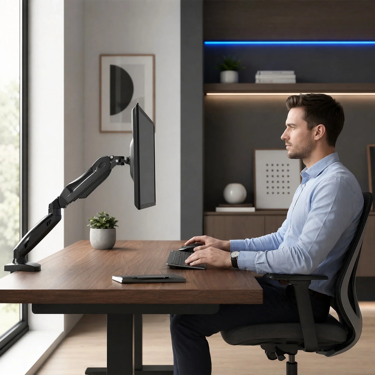 Flexible Computer Screen Mounting Arm