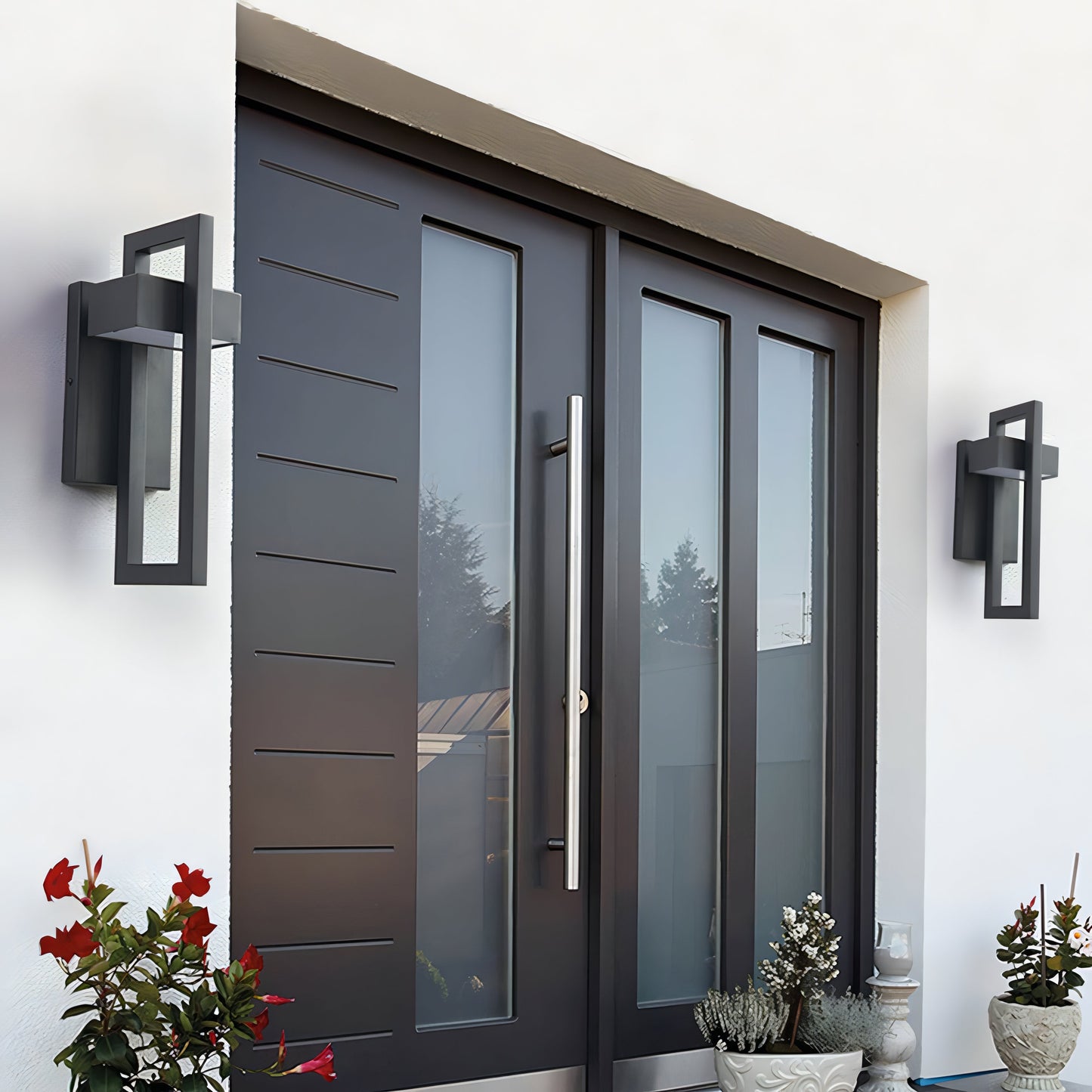 Sleek Black Steel Outdoor Wall Lantern for Modern Spaces
