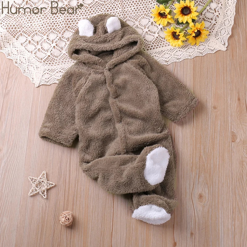 Adorable Baby Romper with Cartoon Bear Design