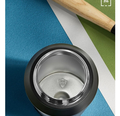 Insulated Sport Tumbler with Double Wall Design