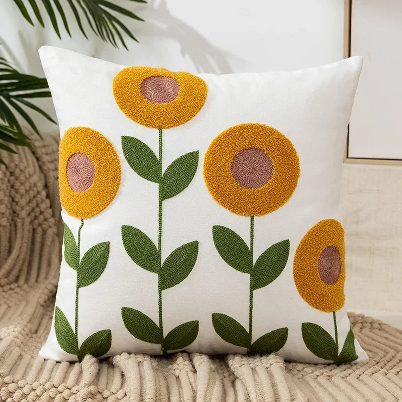 Chic Floral Cushion Cover – Elegant Decorative Pillow Case
