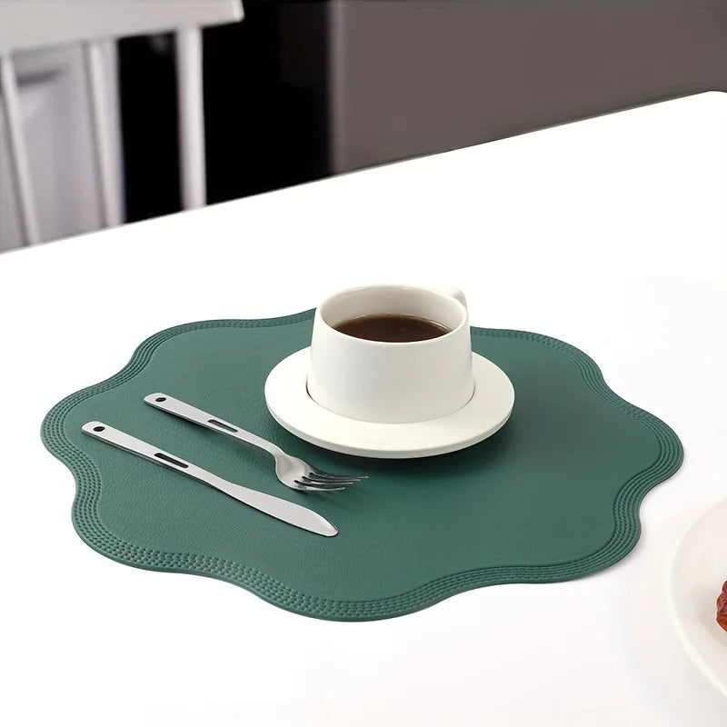 Chic Round Table Mats with Artistic Floral Design – Luxe Collection