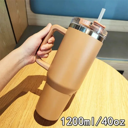 Water Bottle with Straw – Insulated Design