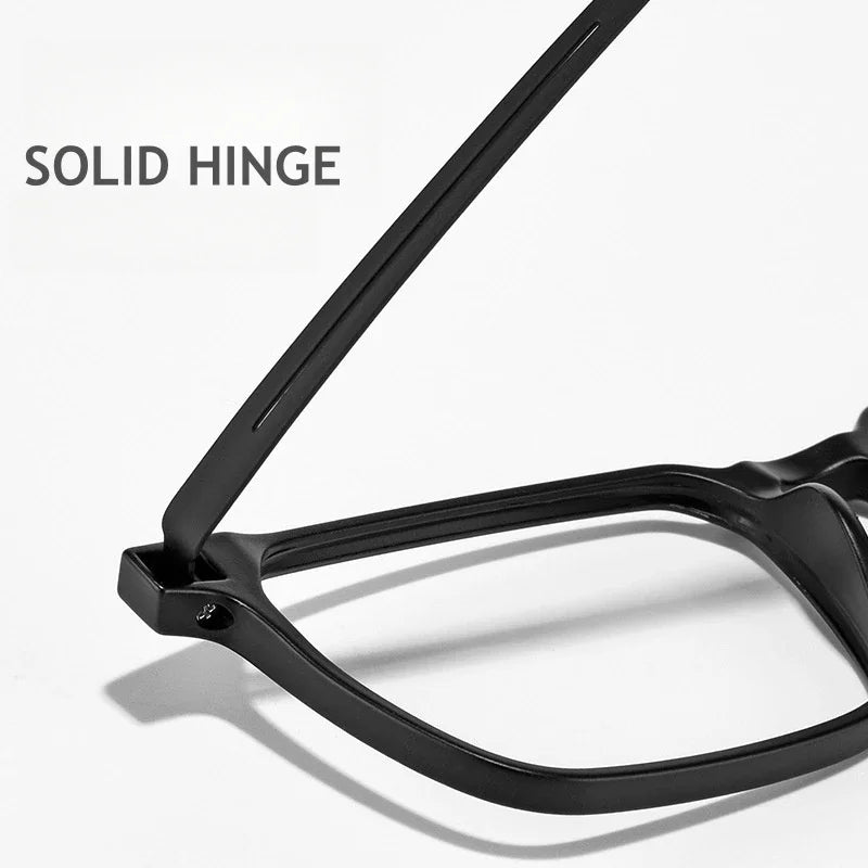 Titanium Reading Glasses for Enhanced Clarity