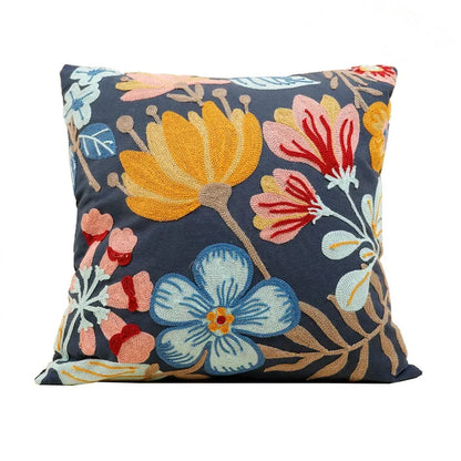 Chic Floral Cushion Cover – Elegant Decorative Pillow Case
