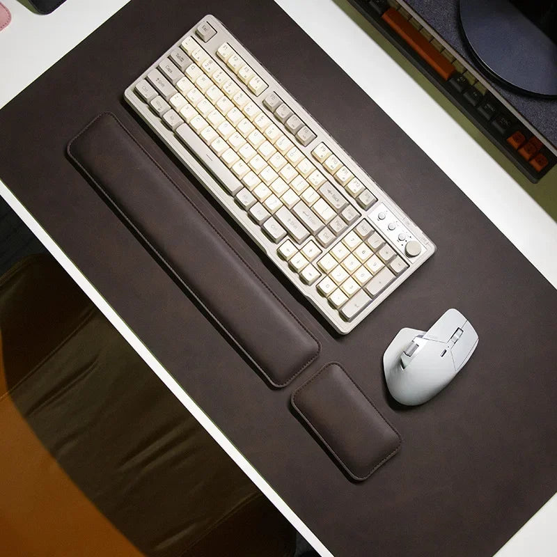 Desk Mat and Wrist Support Set in Leather