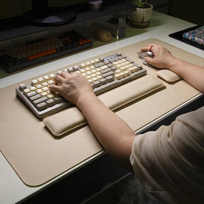 Desk Mat and Wrist Support Set in Leather
