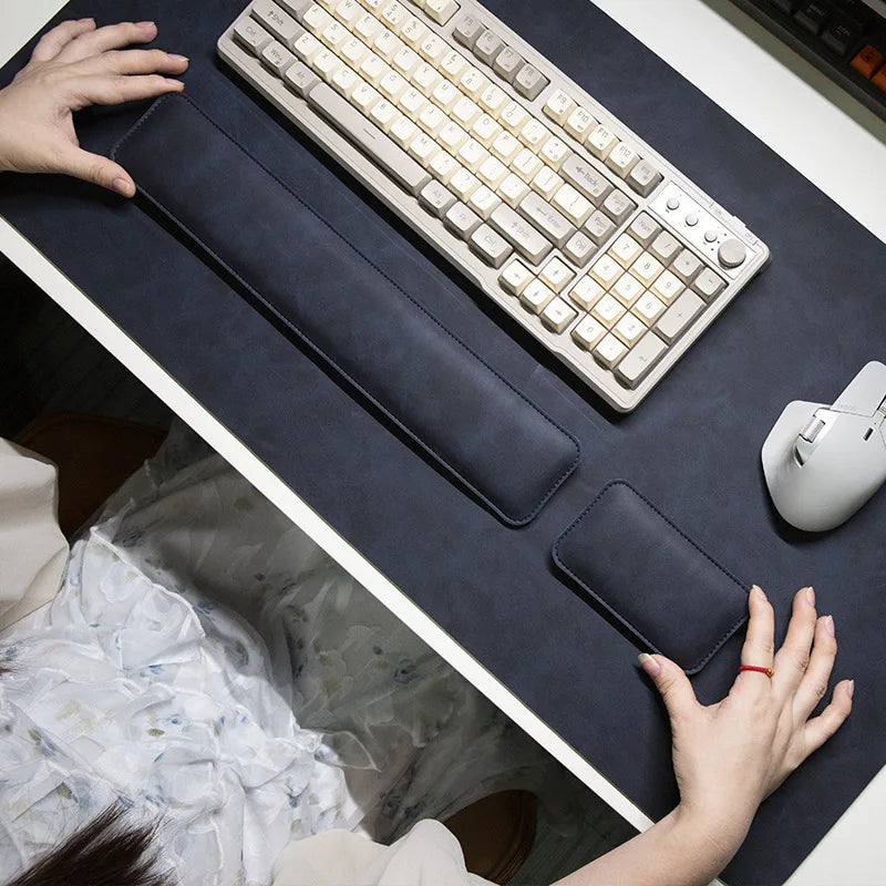 Desk Mat and Wrist Support Set in Leather